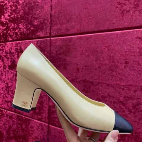 Chanel香奈儿    混种羊皮经典小香风系列 圆头单鞋高跟鞋