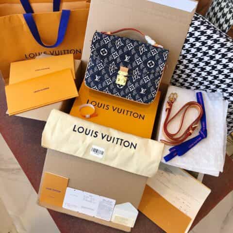 Louis Vuitton LV Since 1854 Pochette Métis邮差包 M57395
