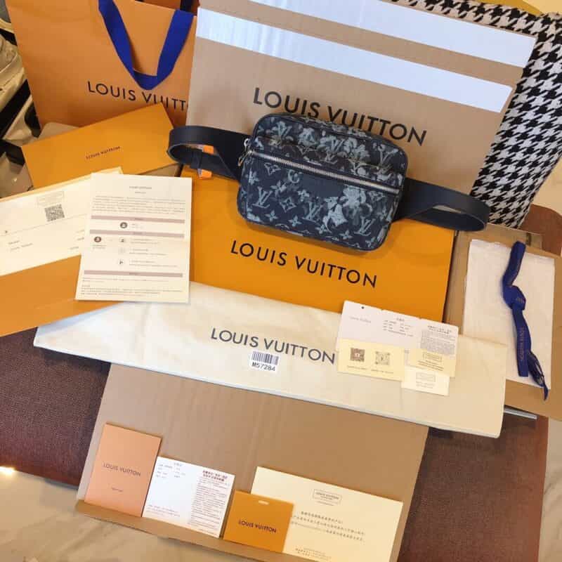 Louis Vuitton LV Outdoor Bumbag 牛仔布腰包 M57281