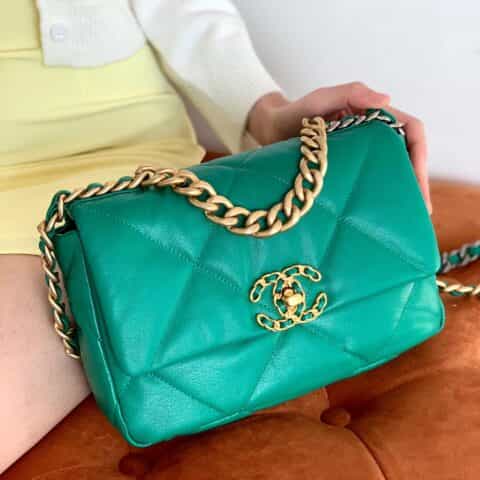 Chanel香奈儿 19 Flap Bag AS1160小号26CM绿色