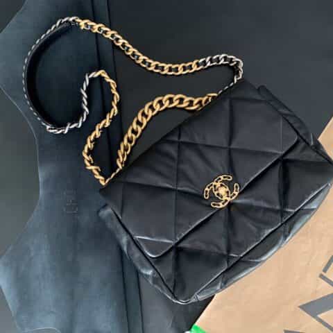Chanel香奈儿 19 Flap Bag AS1161中号30CM黑色