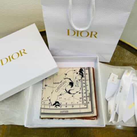 Dior迪奥星座图案100%真丝Zodiac 印花方巾
