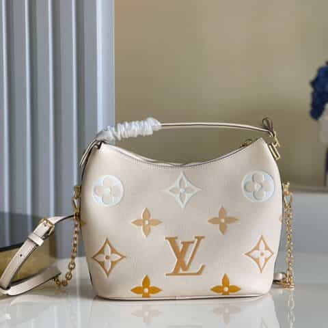 Louis Vuitton LV Marshmallow Bag夏日限定腋下包 M45698