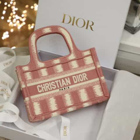 Dior 粉色 D-Stripes 刺绣Book Tote S5475ZRFQ_M912