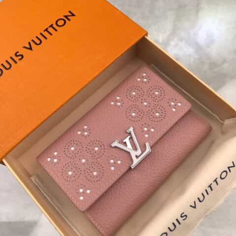 Louis Vuitton LV Capucines钱夹 M62658