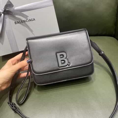 Balenciaga B.Small Bag 豆腐包 618156平纹黑色黑扣