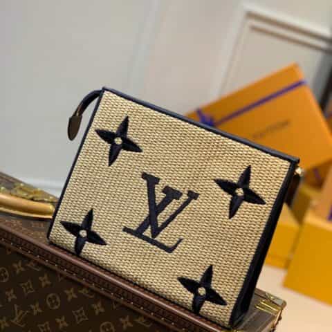 Louis Vuitton LV 盥洗袋 M80352