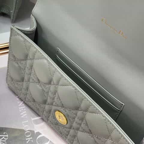 Dior Caro 腰包 S5091UWHC_M41G