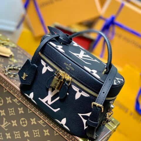 Louis Vuitton LV Vanity PM 化妆包 M45780黑色
