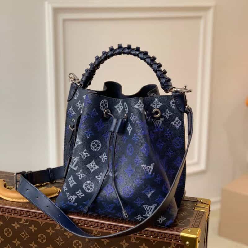 Louis Vuitton LV Muria Mahina bag M59554蓝色