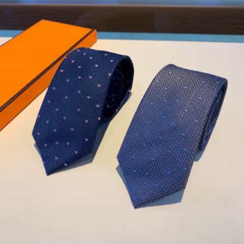 Hermes爱马仕爱心新款100%顶级斜纹真丝领带