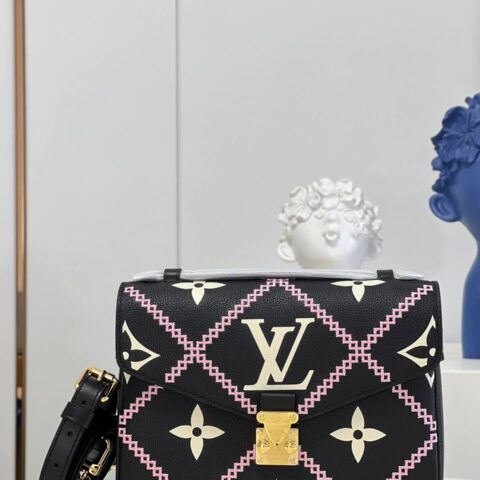 Louis Vuitton LV 2022春季系列刺绣图案Métis邮差包 M46028