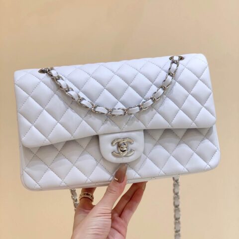 Chanel香奈儿 CF25 Classic flap bag A01112白色羊皮银扣
