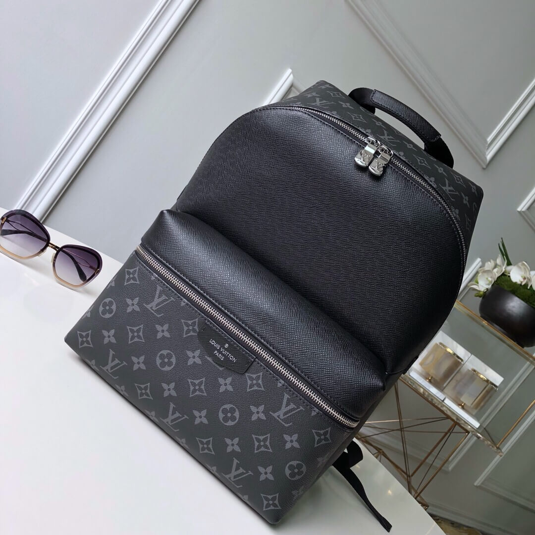 Shop Louis Vuitton Discovery 2019 SS Discovery Backpack Pm M30230 by  Ravie  BUYMA
