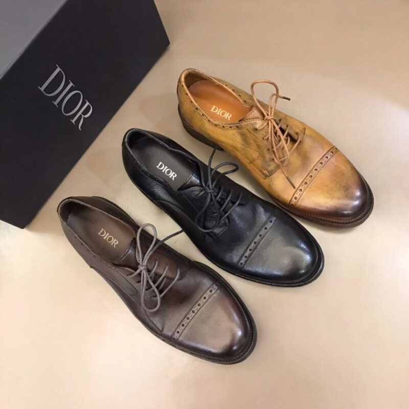 DIOR迪奥  采用水洗牛皮手工高端男士时尚复古皮鞋