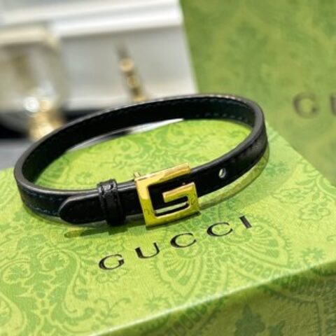 新款Gucci古驰字母皮手绳手链