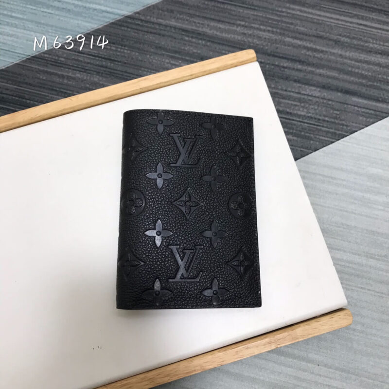 Louis Vuitton MONOGRAM EMPREINTE Passport cover (M63914)