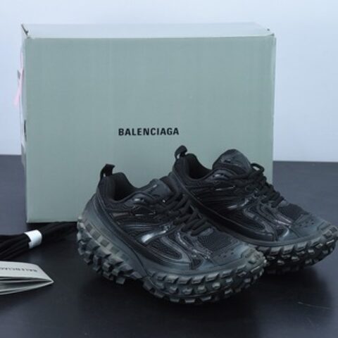 BALENCIAGA Defender Rubber Platform Sneakers卫士系列低帮坦克履带轮胎型越野户外增高厚底休闲运动慢跑鞋“685613 W2RA6 1000