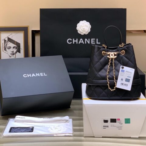 CHANEL 鱼子酱牛皮水桶包 AS0894
