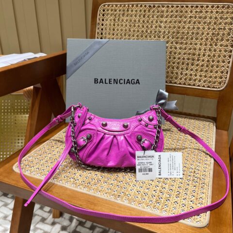 Balenciaga Le Cagole Mini 20CM 玫红色平纹月牙包 695814