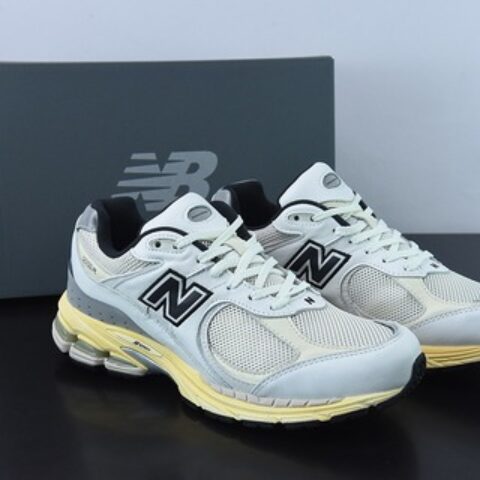 This is neverthat x New Balance 新百伦 ML2002RT 联名款复古休闲跑步鞋
