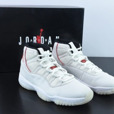 Air Jordan AJ11乔11 " Platinum Tint" 兔八哥高帮男士篮球鞋 货号： 378037-016