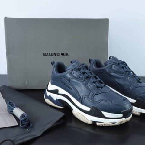 Ad x Balenciaga Triple S 联名款 巴黎世家复古老爹鞋 W2FAD4197