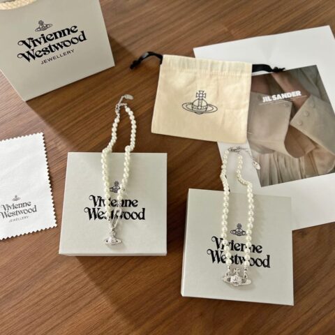 新款☑️ Vivienne Westwood西太后满钻土星珍珠项链