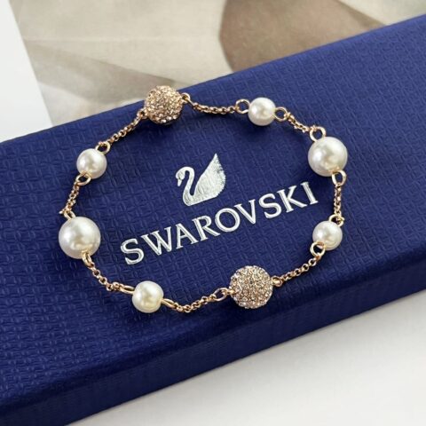 Swarovski施华洛世奇 金色珍珠磁吸手链