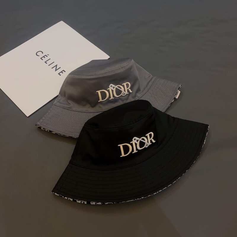 Dior迪奥2022新款双面渔夫帽