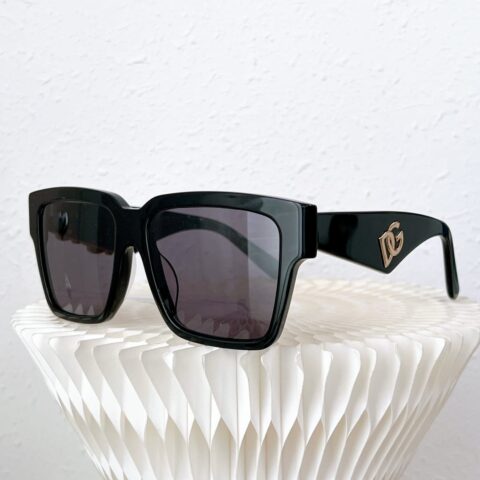 D&G杜嘉班纳方框男女通用太阳眼镜
