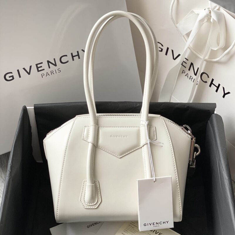Givenchy纪梵希经典款Antignoa法国原厂小牛皮手袋0115