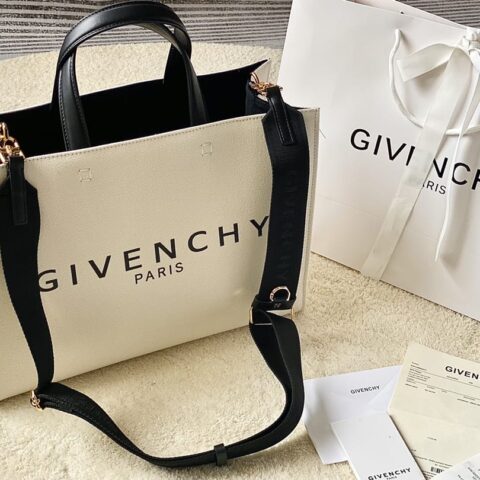 Givenchy纪梵希防水帆布22 最新款tote bag0181