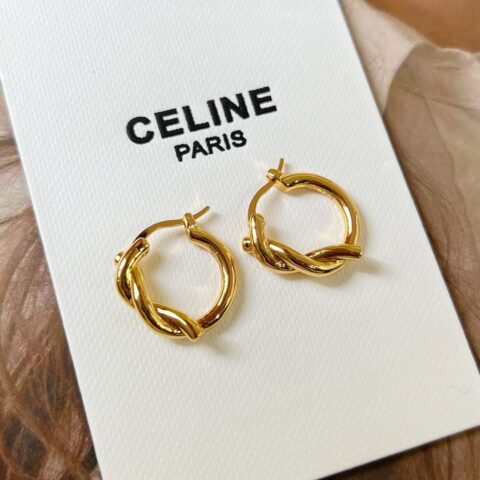 新款Celine赛琳麻花耳钉耳环