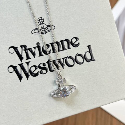 新款☑️ Vivienne Westwood西太后土星单钻项链