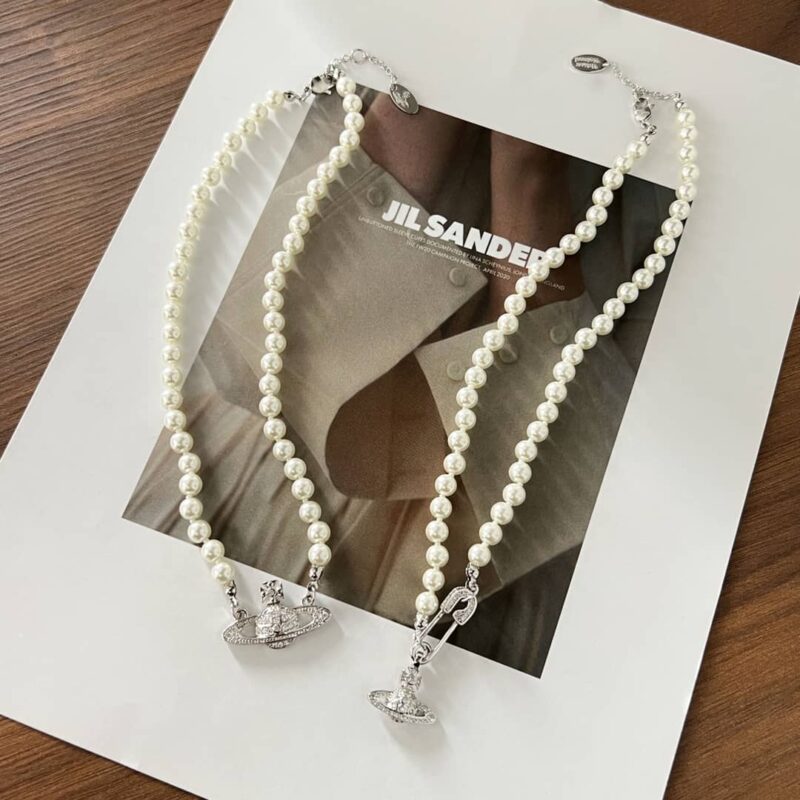 新款☑️ Vivienne Westwood西太后满钻土星珍珠项链