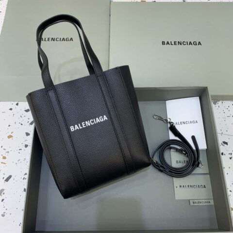 Balenciaga巴黎世家进口小牛皮托特购物袋