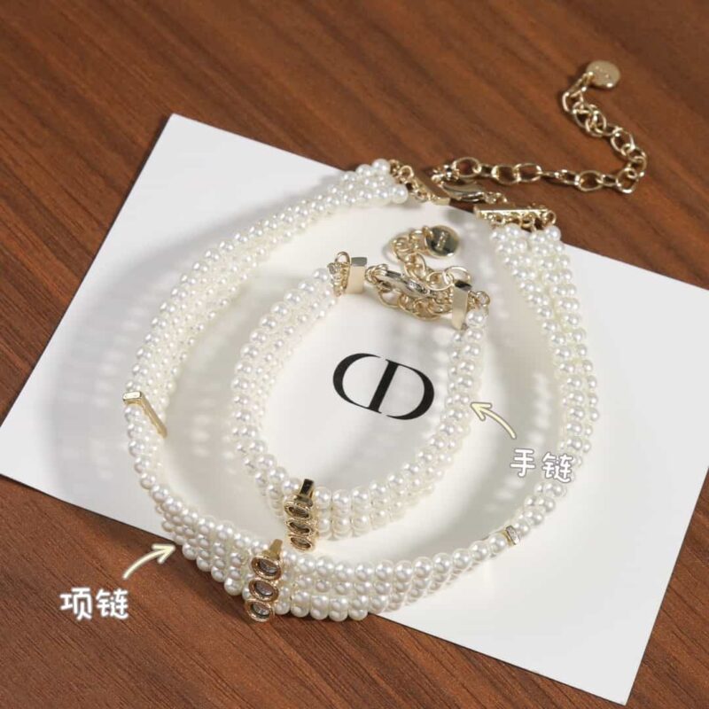 新款☑️DIOR迪奥4层珍珠项链 手链