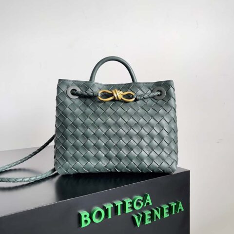 BV Bottega Veneta2023新款Andiamo 小号 款号：743568 雨树绿