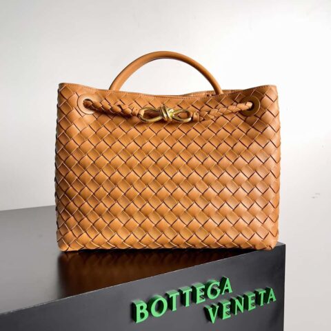 BV Bottega Veneta2023新款Andiamo编织手袋 中号 款号：743572 浅棕色