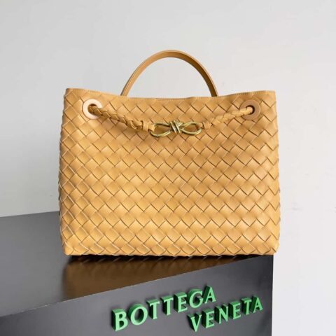 BV Bottega Veneta2023新款Andiamo编织手袋 中号 款号：743572 杏仁色