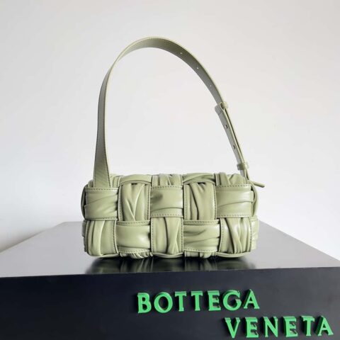 BV新款Bottega Veneta2022秋冬腋下包 款号：736233 洞石绿