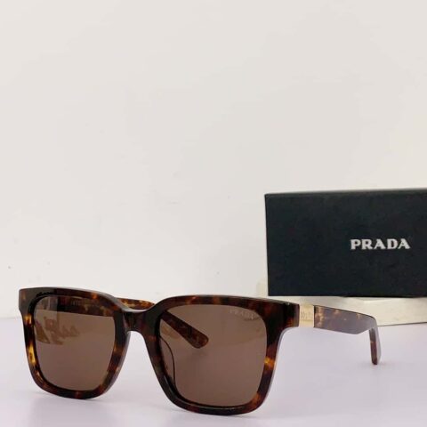 PRADA普拉达经典版材大方框男女通用太阳眼镜