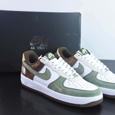Nike Air Force 1 Low 07 x The North Face 拼接北面 货号：BS9055-811