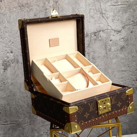 M20040米白 珠宝盒 盒子系列 COFFRET JOAILLERIE 珠宝箱