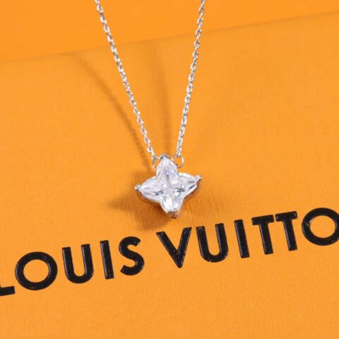 Louis Vuitton 路易威登菱形钻石项链 耳钉