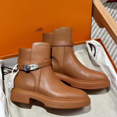 Hermès 新版本kelly厚底靴子 棕色