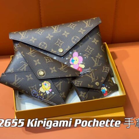 【原单精品】2023 圣诞 M82655圣诞款 丝印三件套系列 Kirigami Pochette 手拿包