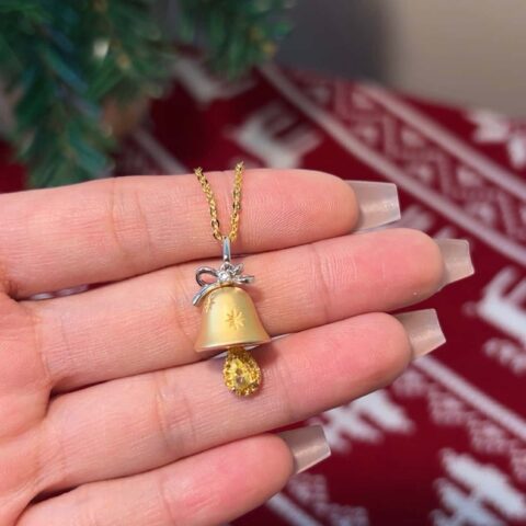 🎄圣诞礼物🎁 新款☑️AHKAH铃铛🔔圣诞树🎄姜饼人项链