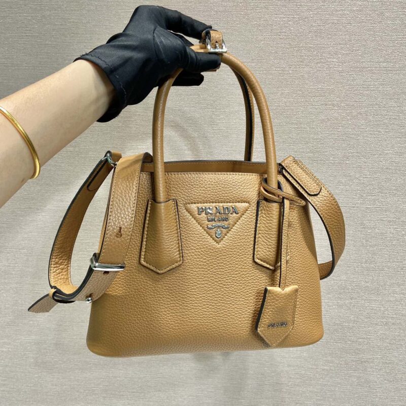 PRADA 新款购物袋🎉1BG443鹿皮纹 棕色